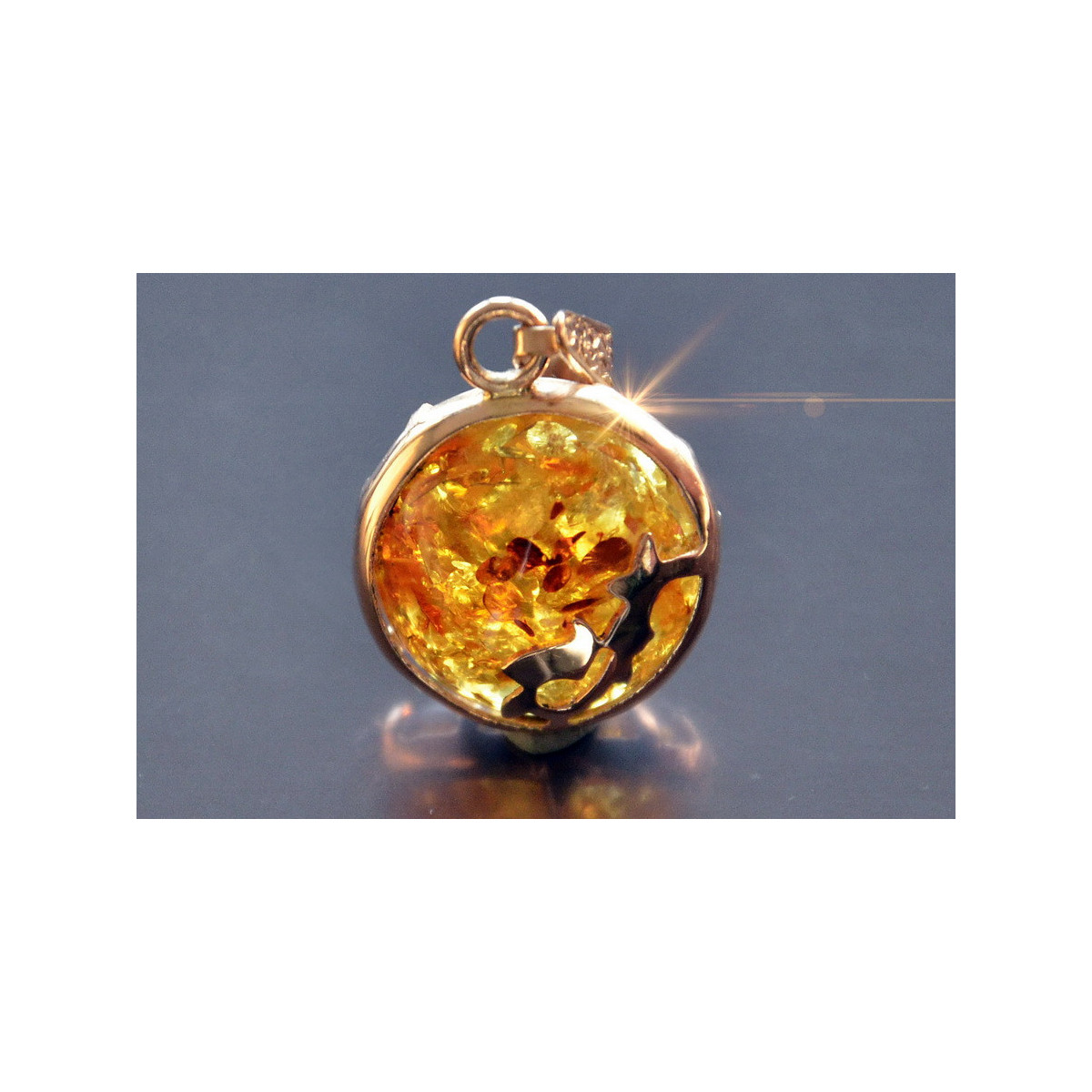 "Genuine Amber Pendant in 14K Vintage Rose Gold" vpab001 vpab001